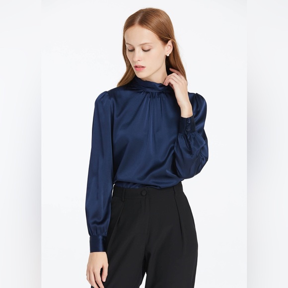 100% Silk Navy Blue Lilysilk Blouse - Picture 9 of 12